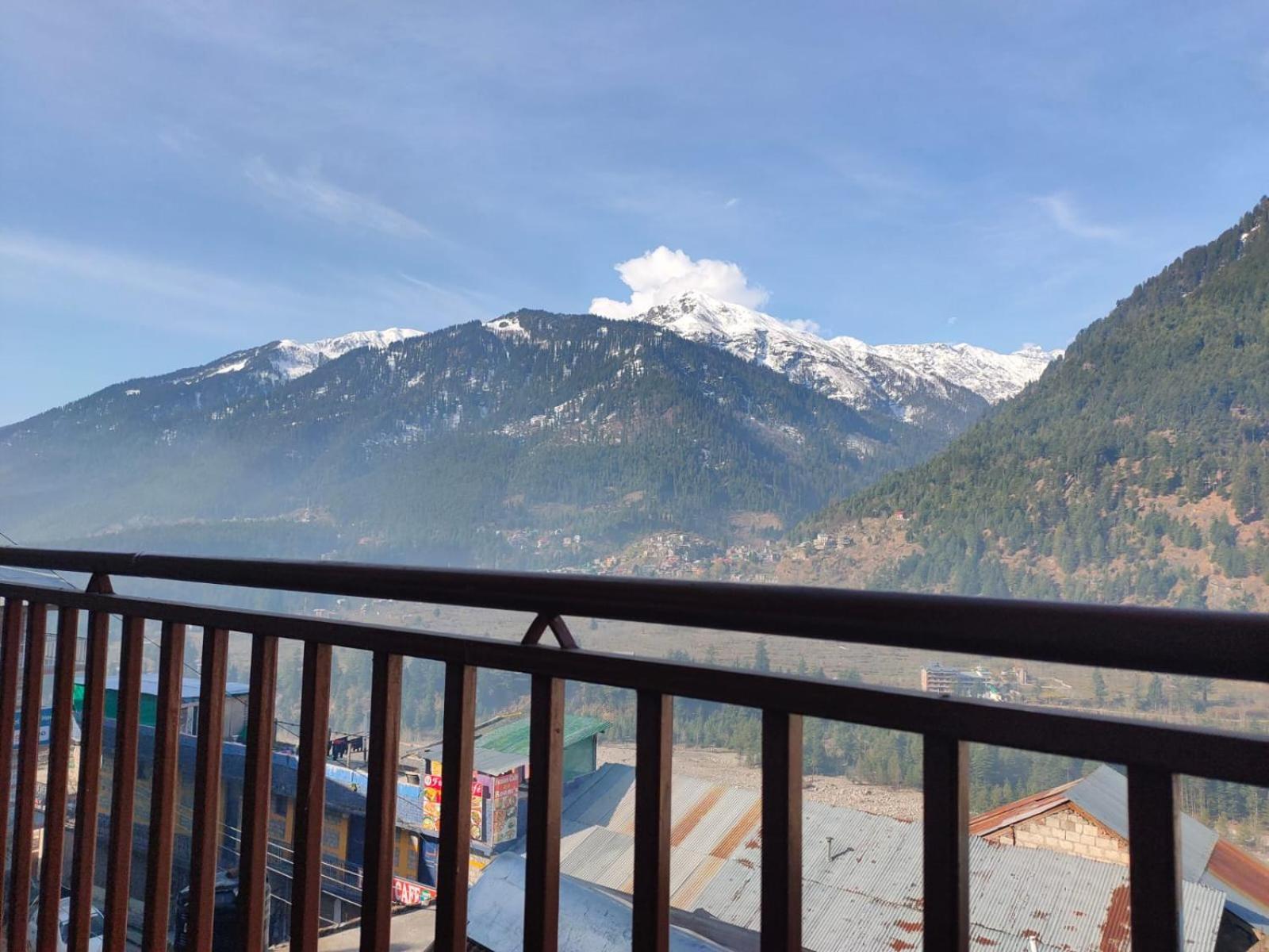 Roop Mountain Homestay 마날리 외부 사진